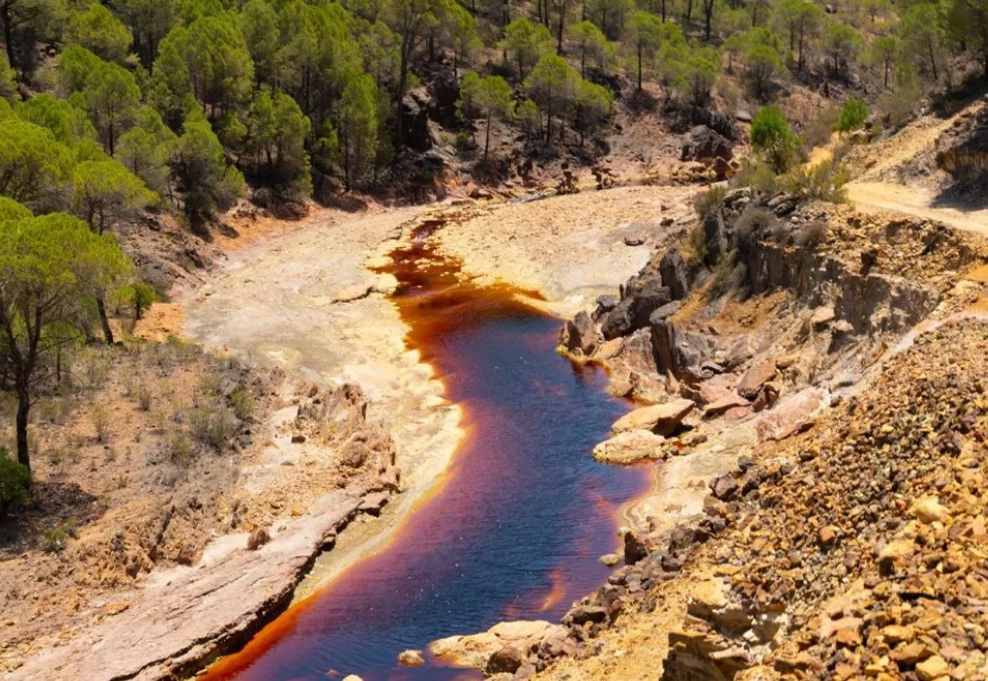 Un informe alerta que la apertura de nuevas minas comprometerá la disponibilidad de agua potable