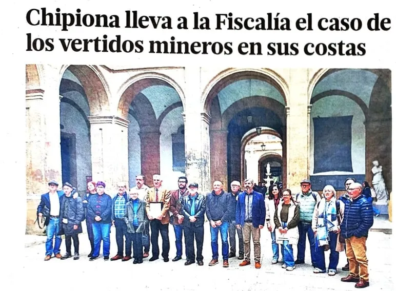 Chipiona lleva a la Fiscalía el caso de los vertidos mineros en sus costas
